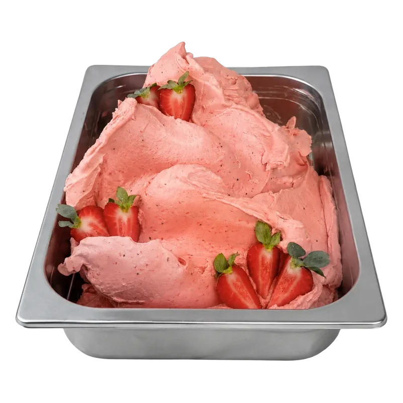 Cubeta de gelato de fresa de huelva en la vitrina de Temperato